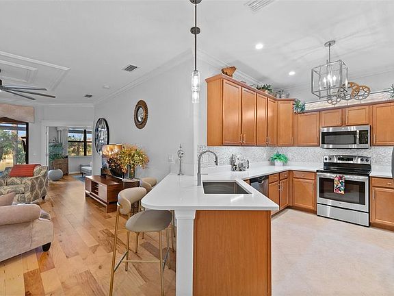 3rd image of 20219 Tesoro Dr