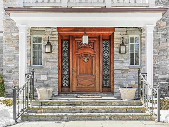 386 Westover - Front Door