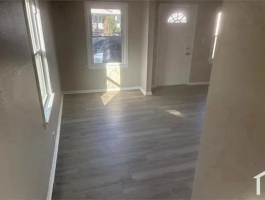 3 bed, 1100 sqft, $1,400 — Photo 3