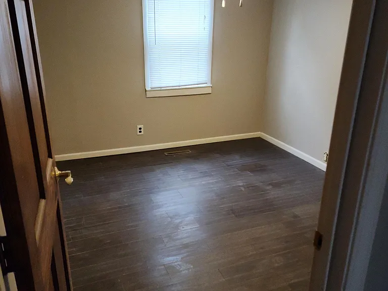 2038 N 9th St — Photo 15
