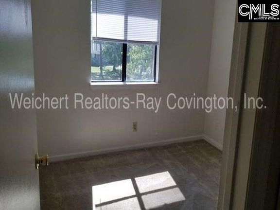 5th image of 1680 Horseshoe Dr APT C