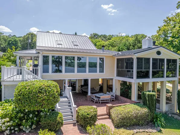 142 Hickory Point, Buckhead, GA 30625