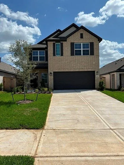 32523 Midsummer Dr