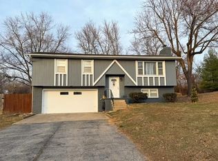 127 SE 125th Rd, Warrensburg, MO 64093