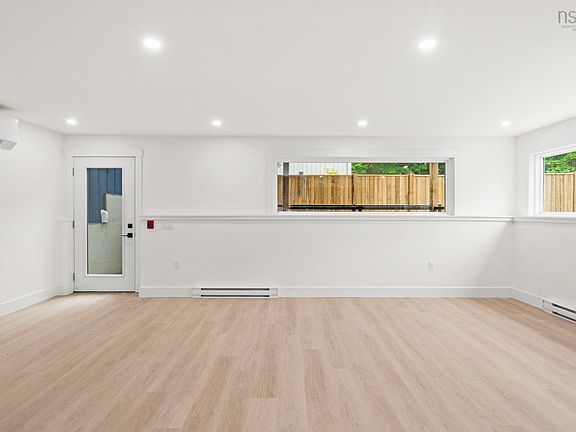 4th image of 5698 Normandy Dr #1