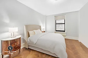 Sold by Coldwell Banker Warburg