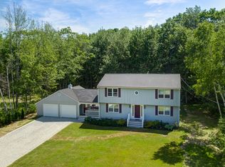 12 Skyline Dr, Kennebunkport, ME 04046