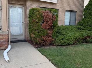 (Undisclosed Address), Clinton Township, MI 48036