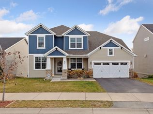 621 Searles St, New Brighton, MN 55112