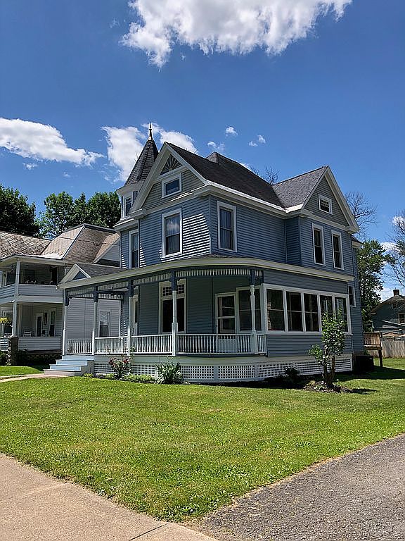418 Seneca St, Oneida, NY 13421 | Zillow