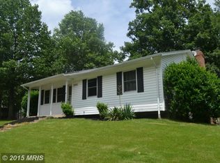 12709 Greenhall Dr, Woodbridge, VA