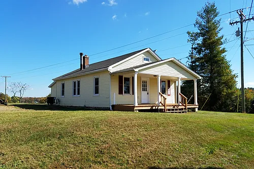 10121 Moore Dr Photo 1