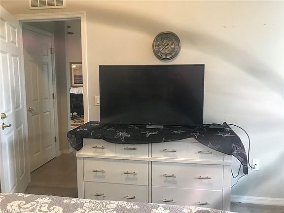 3rd image of 1420 Tiffany Ln APT 2604