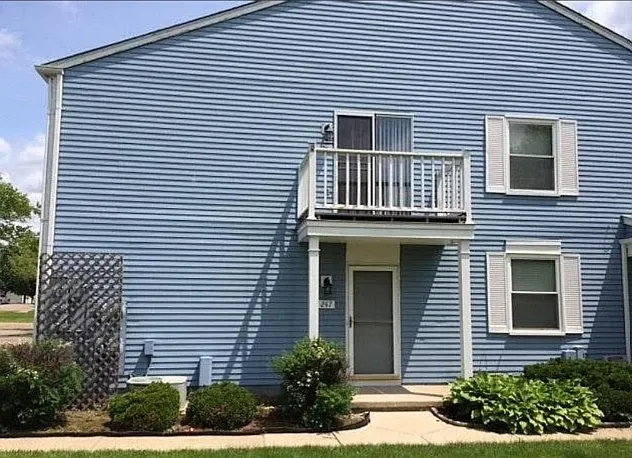 247 Aqueduct Dr — Photo 1