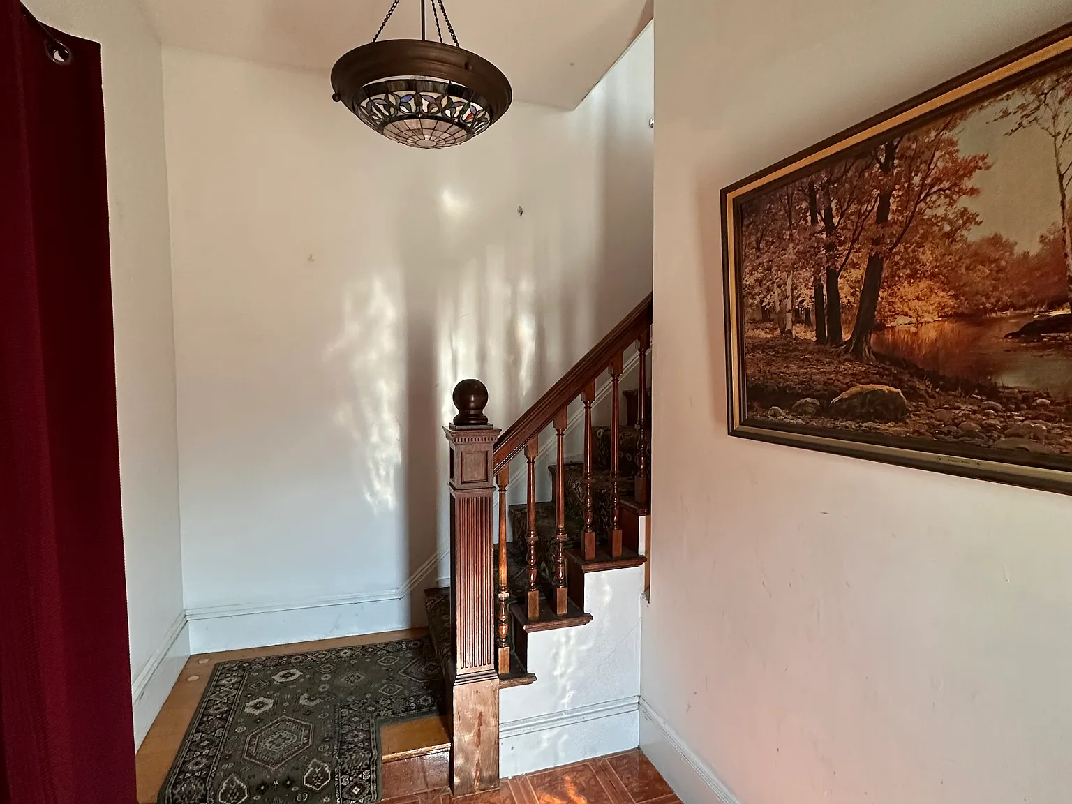 4 bed, 2200 sqft, $3,700 — Photo 1