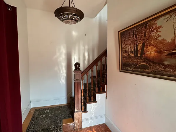 110 Laurel St, Malden, MA 02148