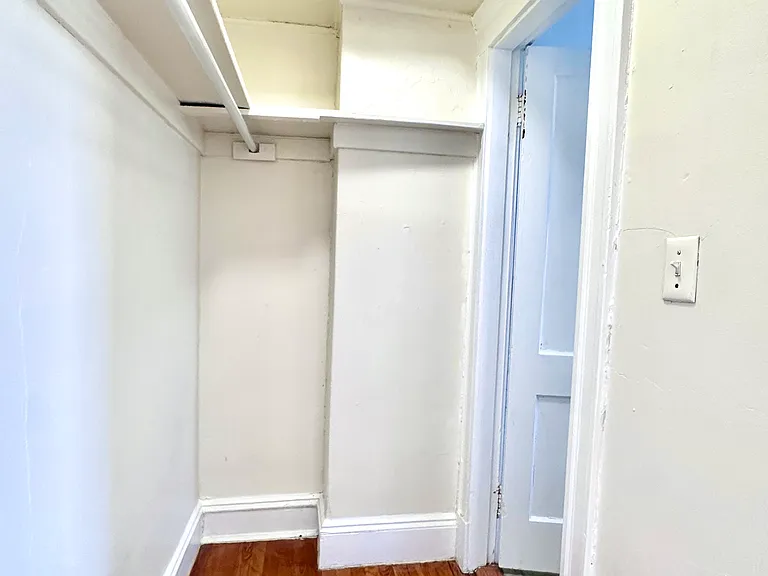 1172 Boylston St #2U — Photo 9