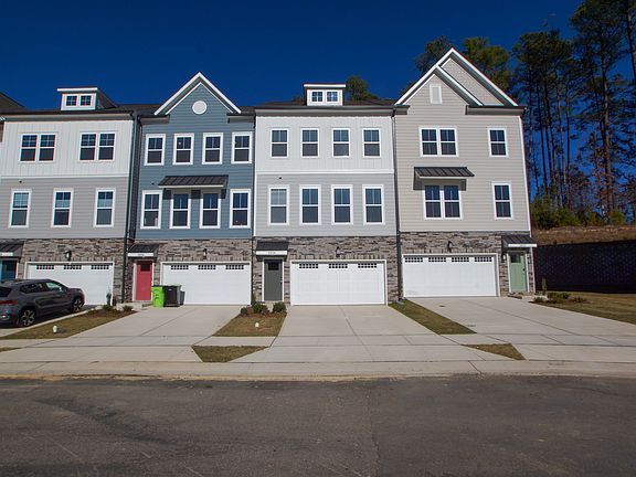 2nd image of 2024 Eva Pearl Dr #1