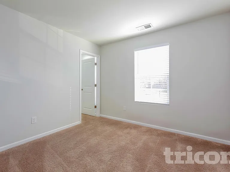 139 McMakin Dr — Photo 11