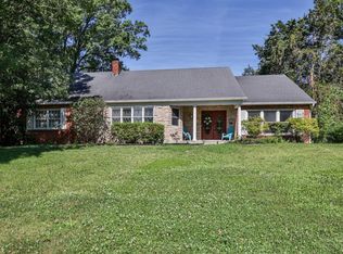 271 Poage Farm Rd, Cincinnati, OH 45215