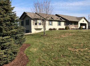 1186 W Kinsel Hwy, Charlotte, MI 48813