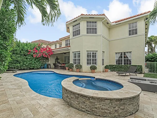 10181 Cobblestone Creek Drive, Boynton Beach, FL 33472