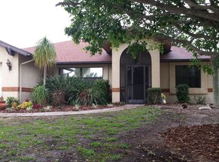 237 Rotonda Cir, Rotonda West, FL 33947
