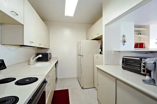2 bed, 1000 sqft, $3,500 — Photo 4