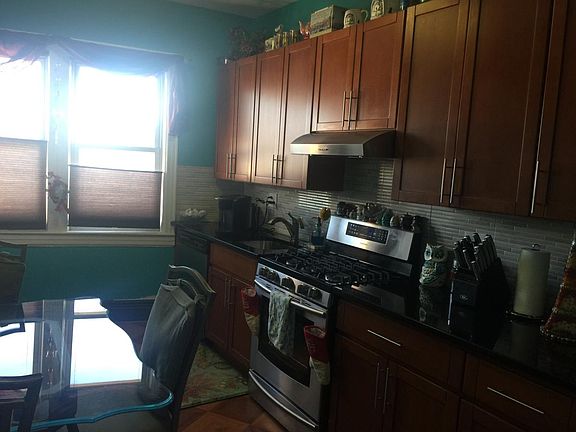 4th image of 40 Hancock St APT 2R