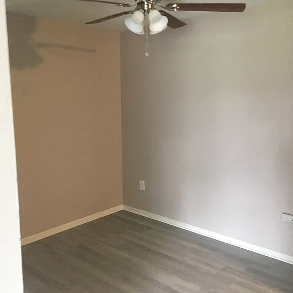 Stoney Creek Apartments — Photo 36