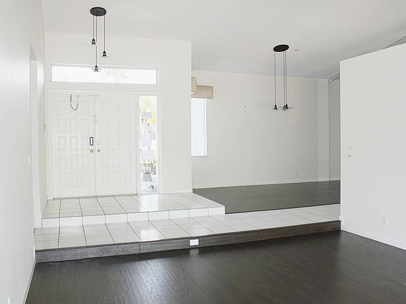 5th image of 9025 NW 53rd Mnr
