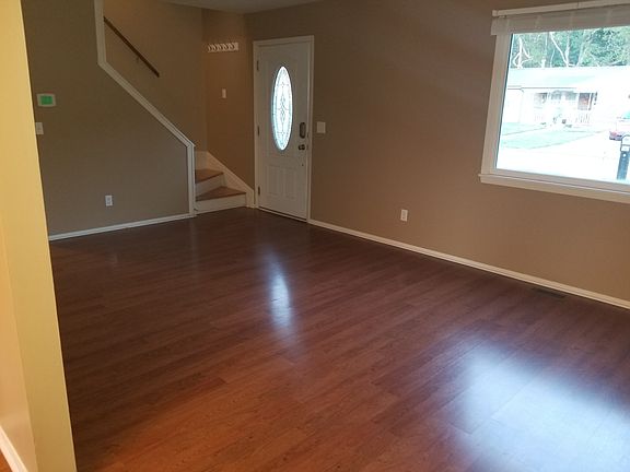 2nd image of 233 Bartow Dr