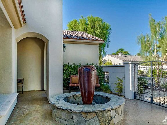 5th image of 40466 Calle Santa Monica