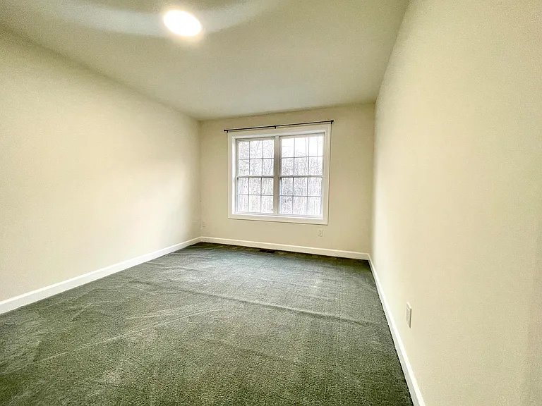9 Poplar Dr #A — Photo 31