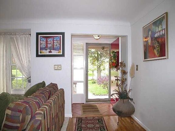 2nd image of 2358 Pemberton Dr