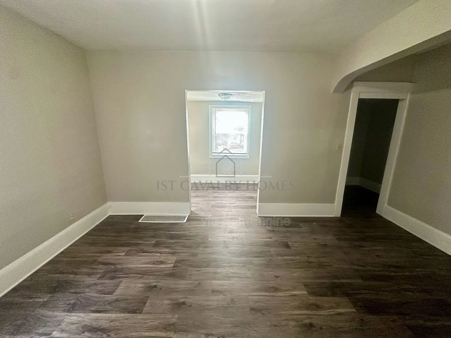 1 bed, 2.0 bath, $450 — Photo 4