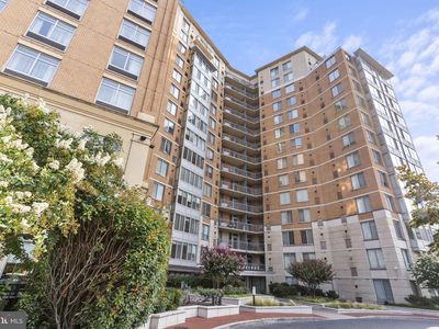 555 Massachusetts Ave NW APT 1118, Washington, DC, 20001