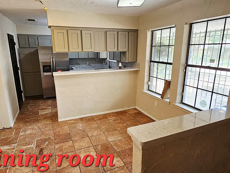 2213 Jimmydee Dr — Photo 1