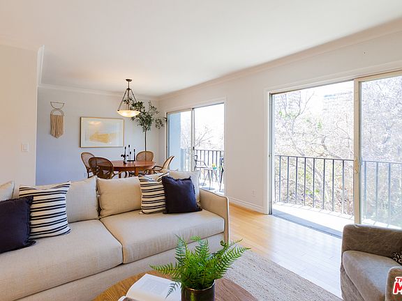 3rd image of 1632 Camden Ave APT 306