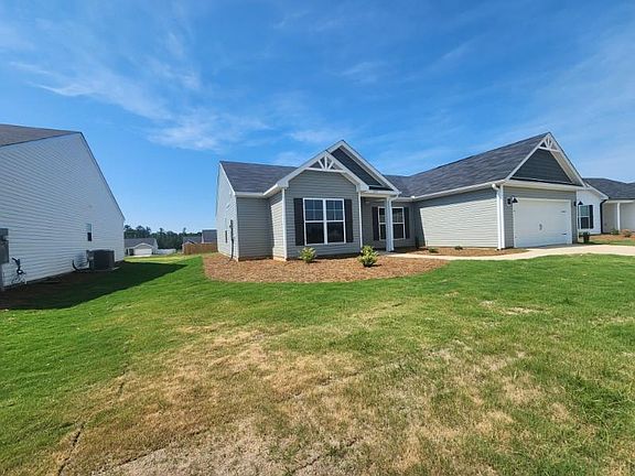 2nd image of 834 Brewer Dr