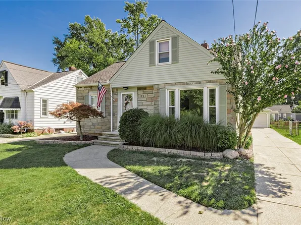 1223 Churchill Rd, Lyndhurst, OH 44124