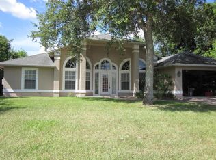 1552 SW Abingdon Ave, Port Saint Lucie, FL 34953