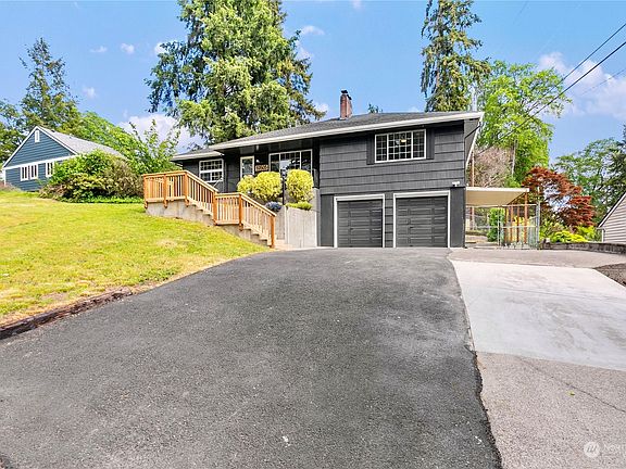 3rd image of 10505 Becker Drive SW