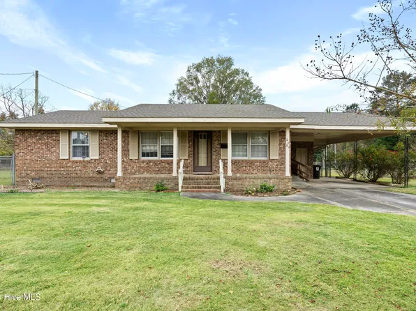 2507 N Hills Drive, New Bern, NC 28562