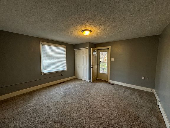 4th image of 318 W Abriendo Ave