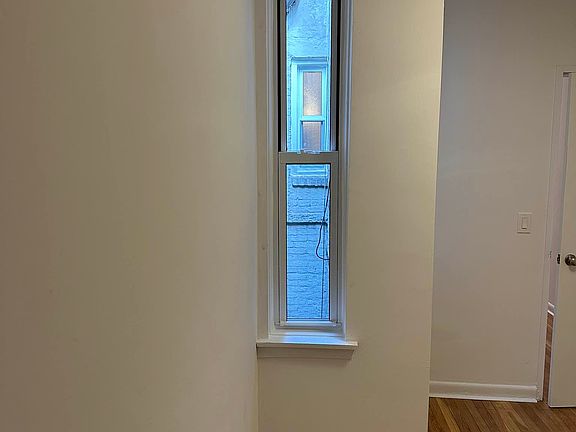 5th image of 421 E 82nd St APT 5A