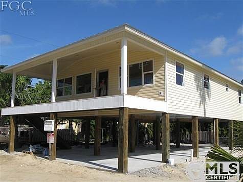 5th image of 4541 Estero Blvd