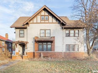 2501 Brady St, Davenport, IA