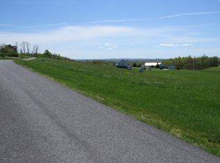 40 Edelweiss Trl, Hillsville, VA 24343