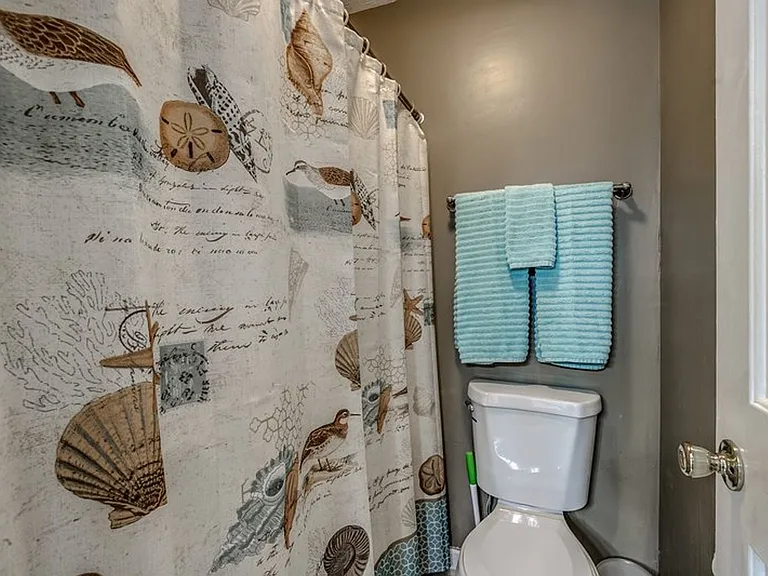 549 White River Dr #14G — Photo 12